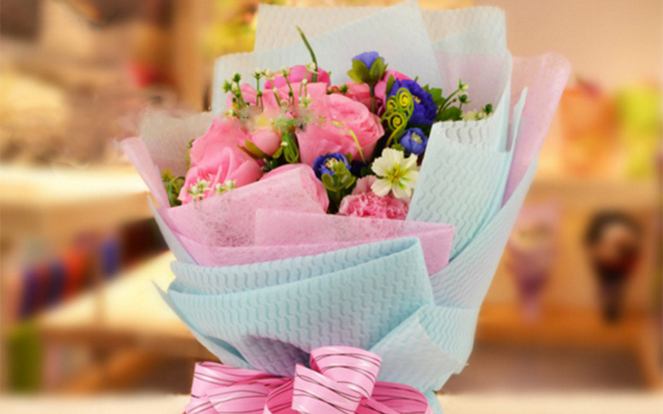 Tecido não tecido para embalagem e acondicionamento